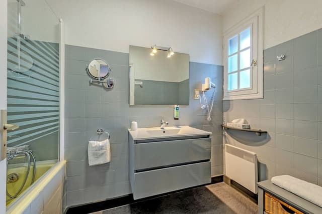 Double Room Single Use