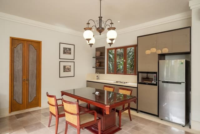 2 Bedroom Apartment with Balcony