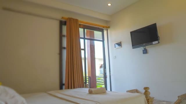 Deluxe Double Room, Balcony, Pool View