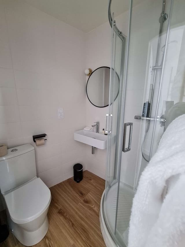 Economy Single Room