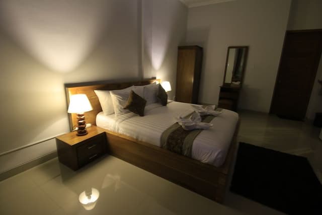 Standard Room, 1 King Bed