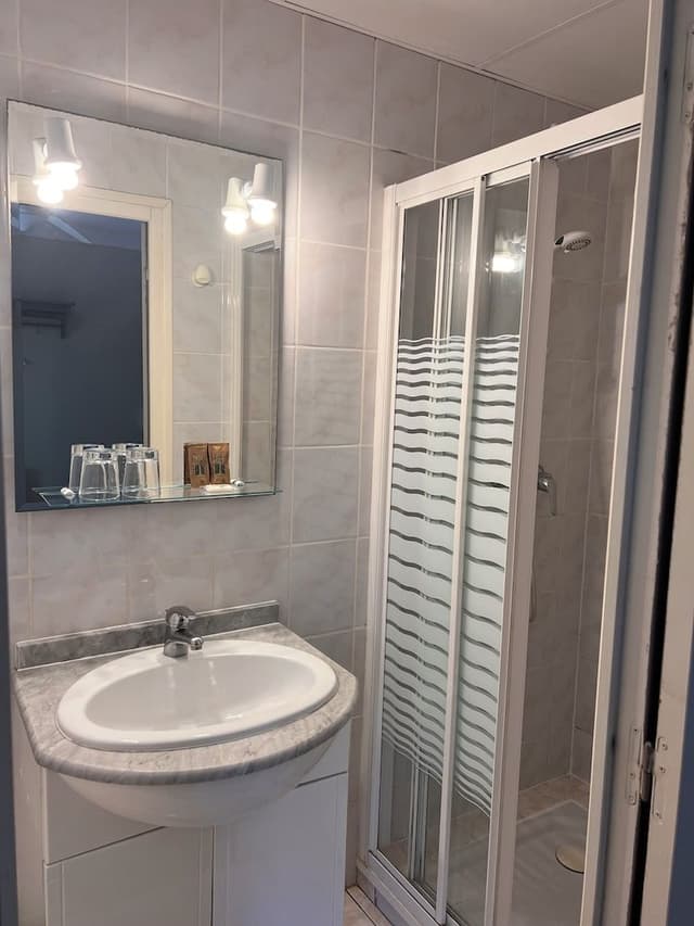Small double room Garden view