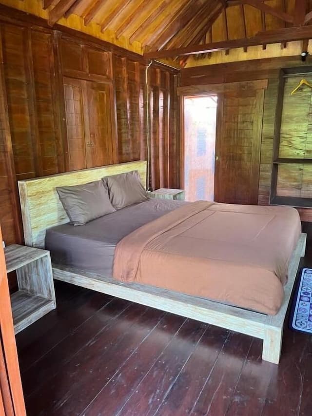 Deluxe Bungalow