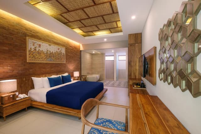 Premier Room