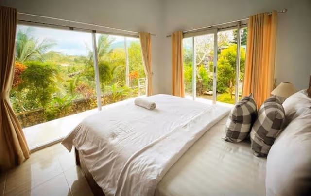 Basic Double Room, Garden View