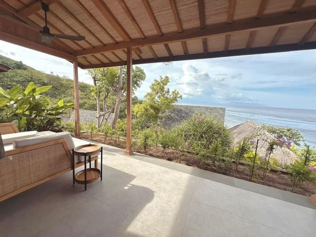 Villa with Ocean View