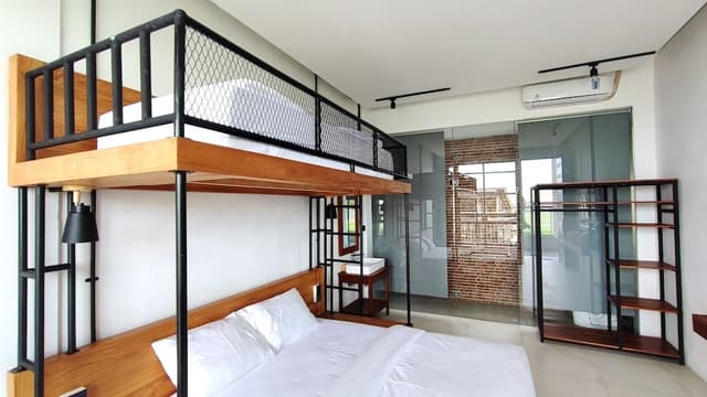 Deluxe Triple Room