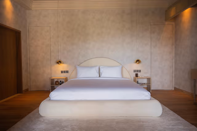 Signature Suite