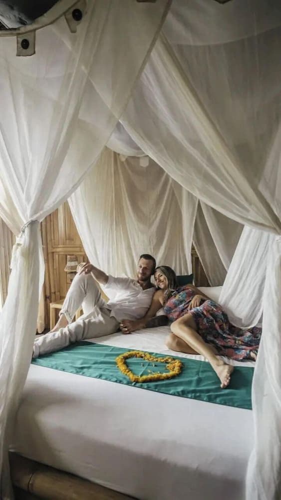 Romantic Bungalow