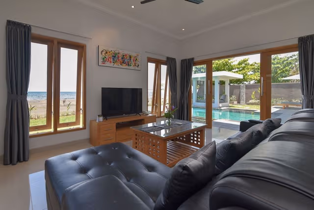 Three Bedroom Pool Villa Sea View
