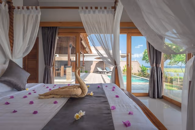 One Bedroom Pool Villa Sea View