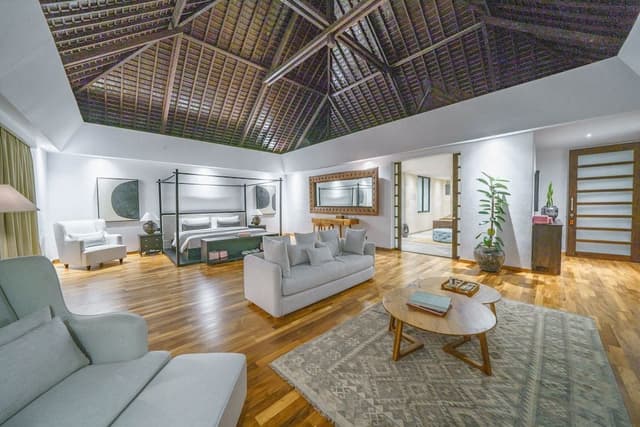 Deluxe Villa