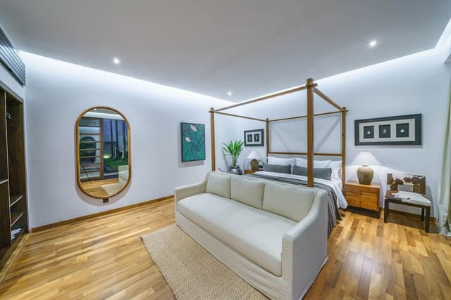 Deluxe Villa