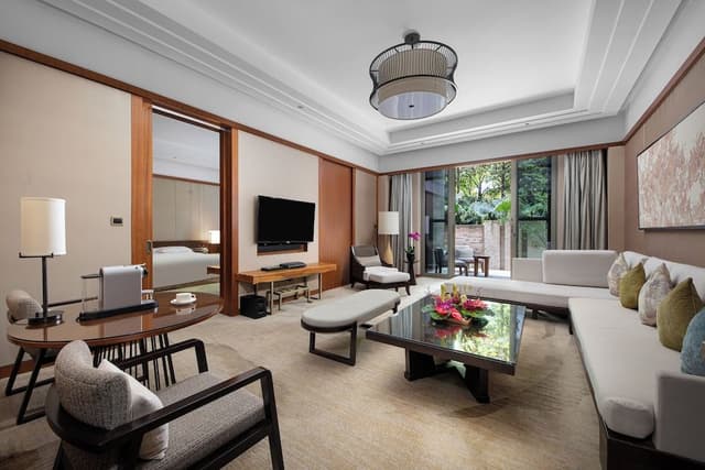 1 King 1 bdrm Ste Lounge Access Private Hot Spring