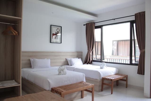 Basic Twin Room
