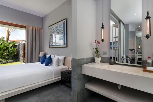 3 Bedrooms Villa