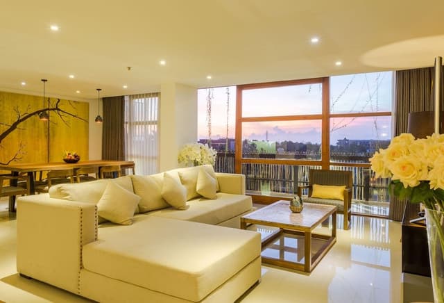 3 Bedroom Luxury Apartment