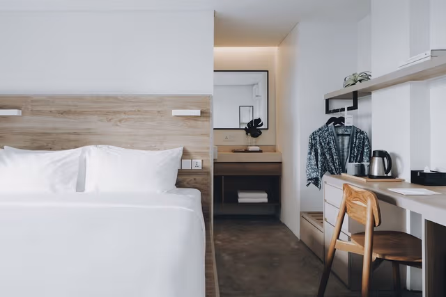Grand Room (The Big Sky Room )