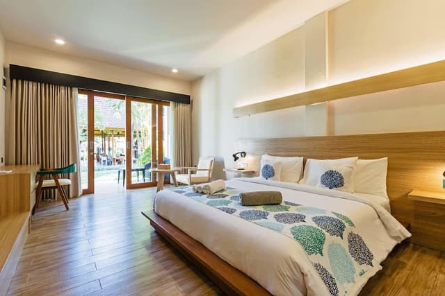 Deluxe Double Room, Garden View