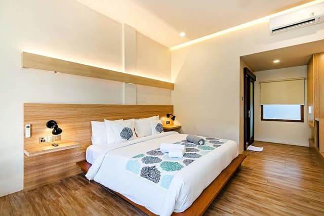 Deluxe Double Room, Garden View