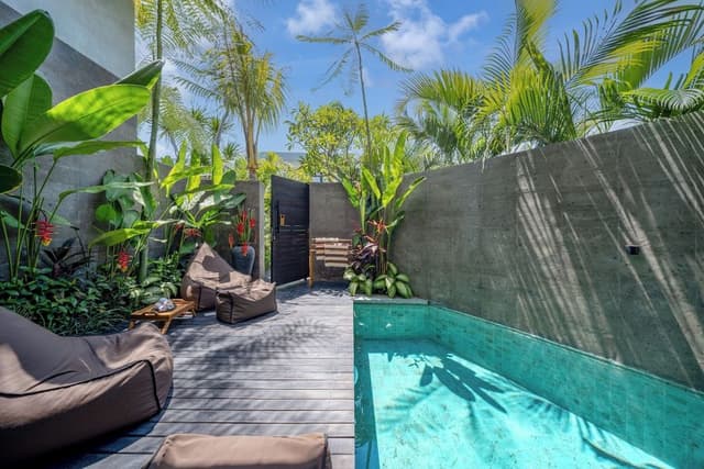 2BR Villa Prestige | Creekside Pool Villa with Shared Sauna, Concierge