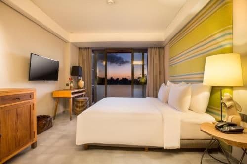 Deluxe Double or Twin Room with Pool View