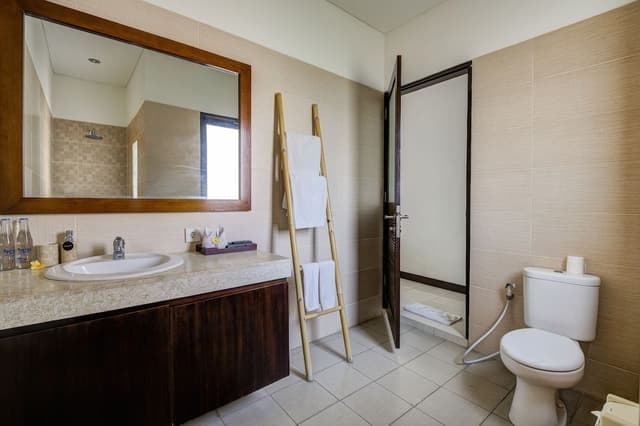 Luxury Villa, 3 Bedrooms, Pool View