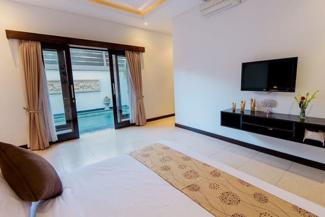 Luxury Villa, 2 Bedrooms, Pool View