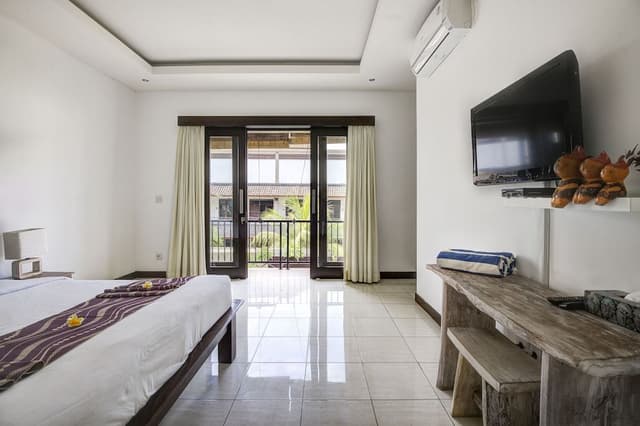 Luxury Villa, 3 Bedrooms, Pool View