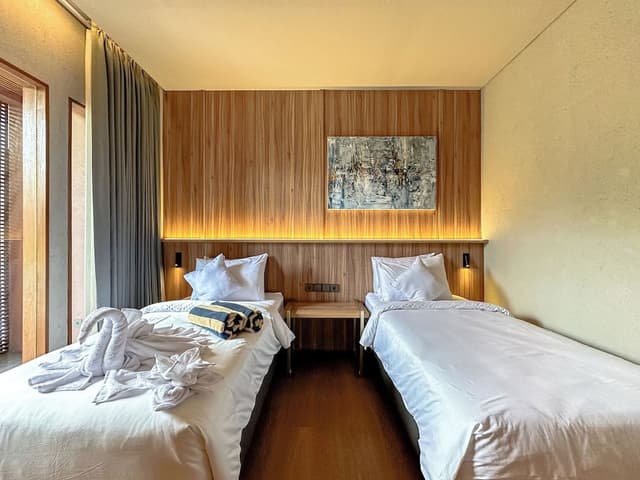 Basic Twin Room