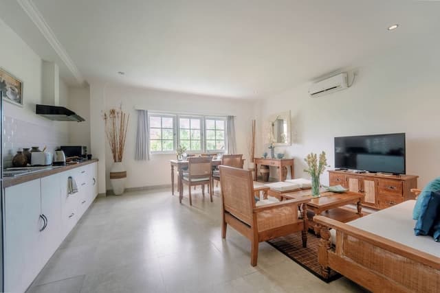 Room, 1 Bedroom, Kitchen