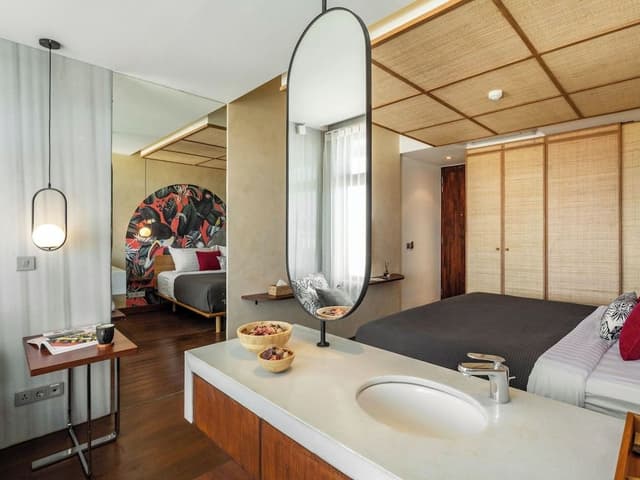 Premium Room, 1 King Bed