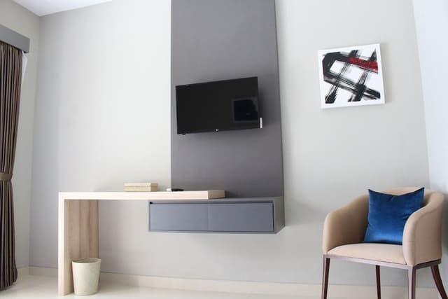 Superior Room, 1 King Bed, Balcony