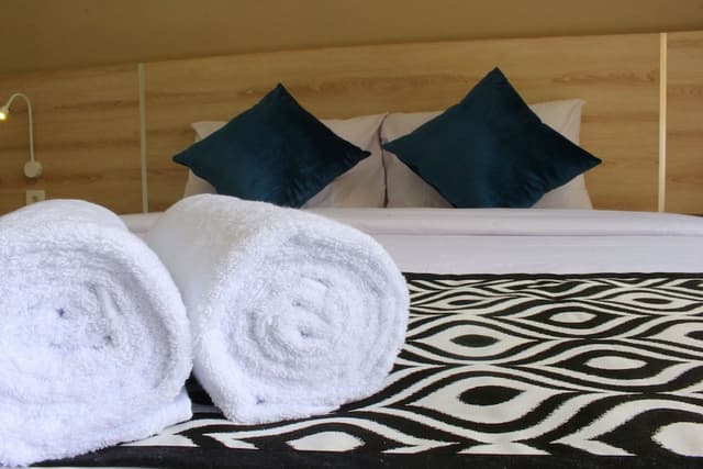 Superior Room, 1 King Bed, Balcony