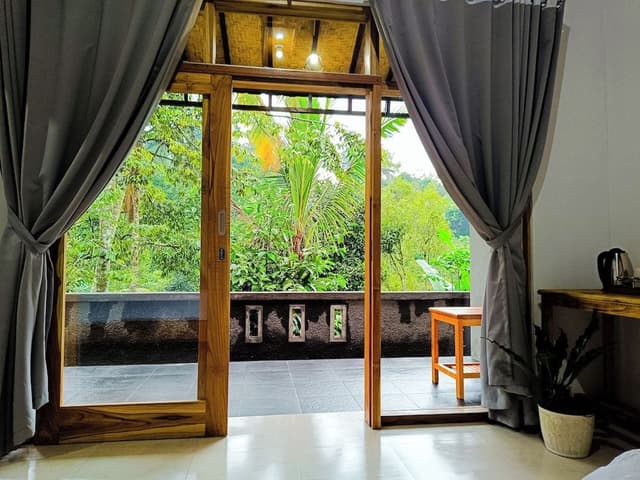 Deluxe Double Room, Garden View