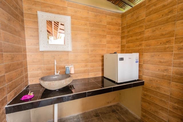Standard Cabin