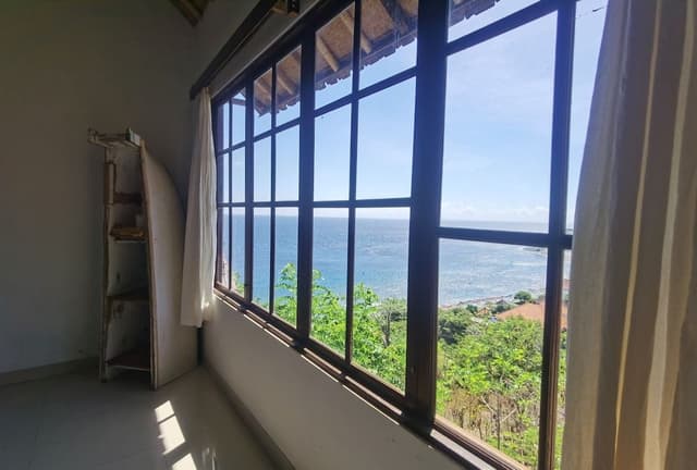 Seaview Bungalow