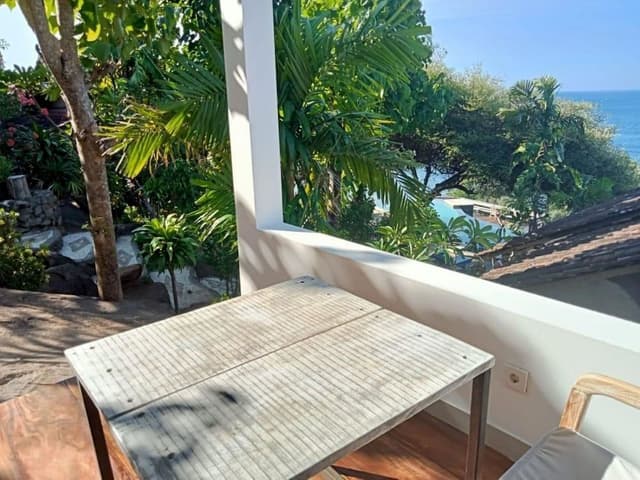 Seaview Bungalow