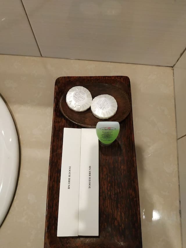 Twin Room (No Hot Shower)
