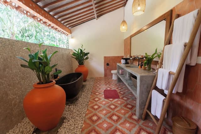 Superior Villa, River View