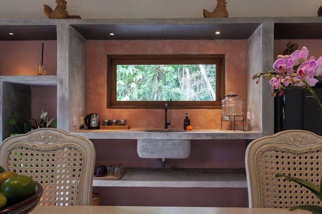 Superior Villa, River View