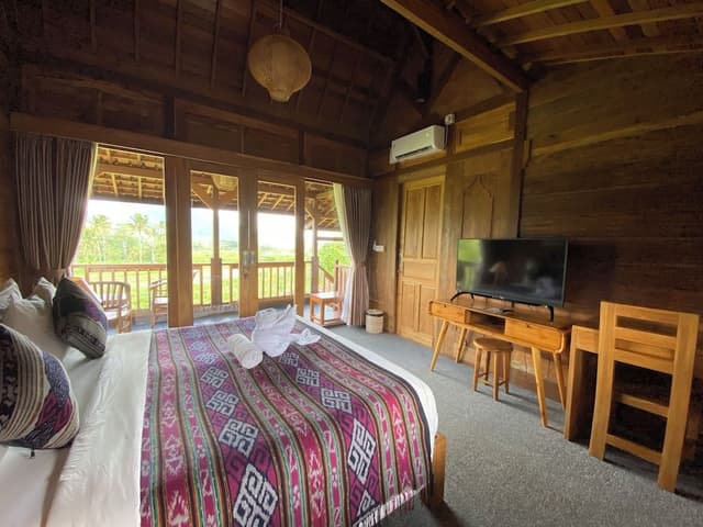 Deluxe Double Room, Garden View