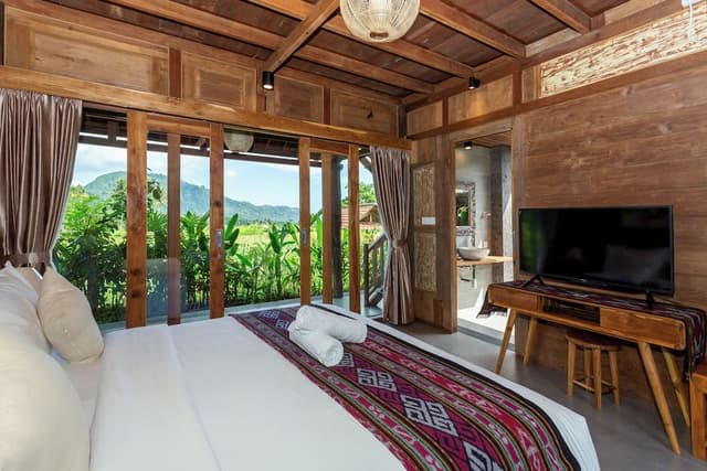 Deluxe Double Room, Garden View