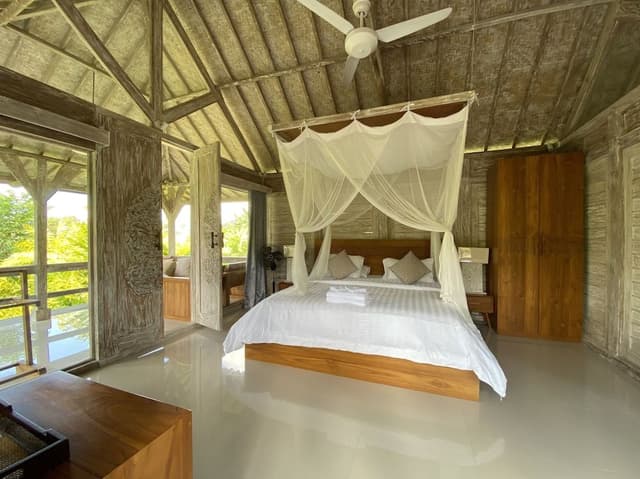 Deluxe Double Room (4)