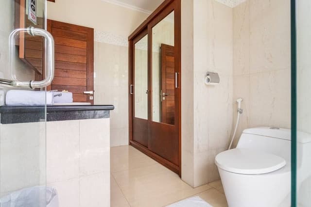One Bedroom Apartment