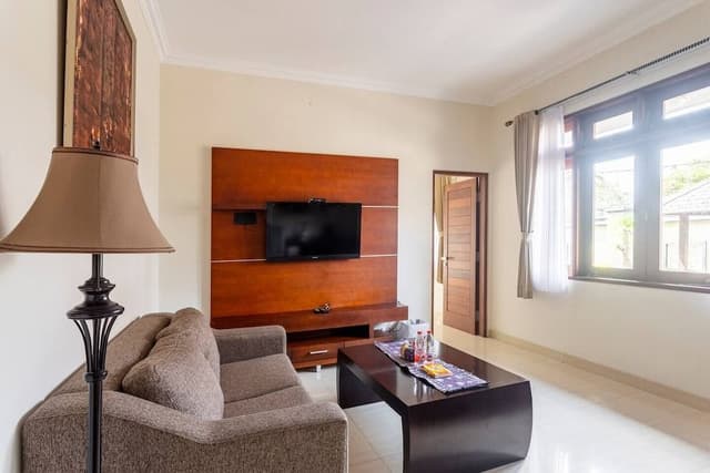 One Bedroom Apartment