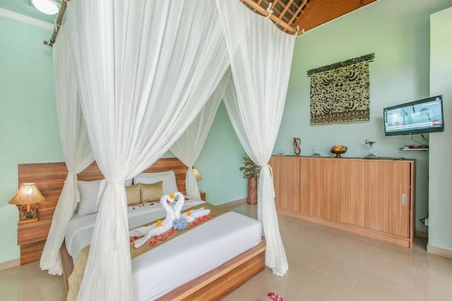 1 Bedroom Villa with Rice & Pool View