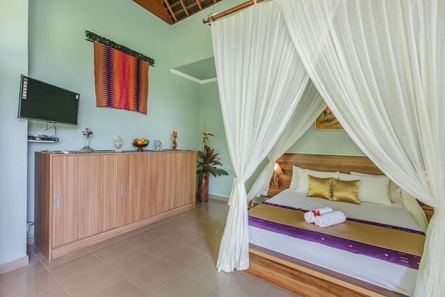 2 Bedrooms Villa with Rice & Pool View