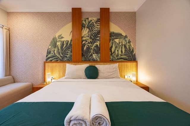 Deluxe Room, Balcony