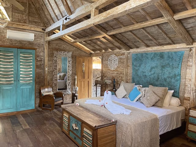 Traditional Bungalow